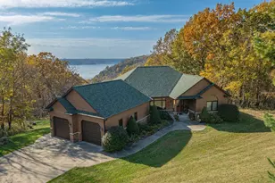 14767 Eagle Ridge Rd, Ferryville, WI 54628 - Photo 1