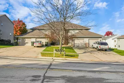 586 N Westmount Drive, Sun Prairie, WI 53590 - Photo 1
