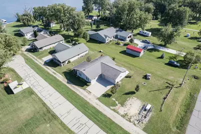 262 E Front Street, Markesan, WI 53946 - Photo 35