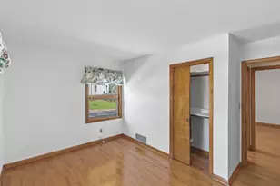 722 8th St, Baraboo, WI 53913 - Photo 19