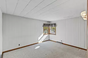 722 8th St, Baraboo, WI 53913 - Photo 25
