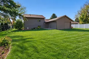 3431 Spruce St, Janesville, WI 53546 - Photo 21