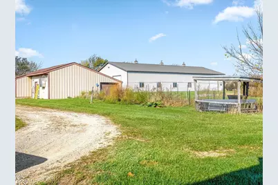 8716 W Saint Lawrence Avenue, Beloit, WI 53511 - Photo 73