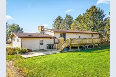 8716 W Saint Lawrence Avenue, Beloit, WI 53511 - Photo 75