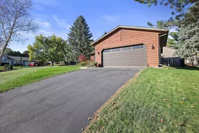 1126 Sunfield Street, Sun Prairie, WI 53590 - Photo 3