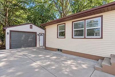 1607 Moore Street, Beloit, WI 53511 - Photo 17