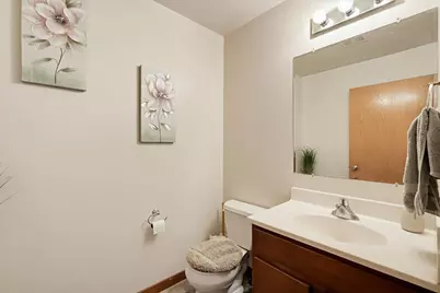 8 Katherine Court, Madison, WI 53718 - Photo 11