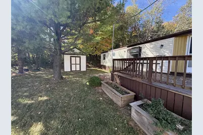 W211N11625 Hilltop Circle, Germantown, WI 53022 - Photo 3