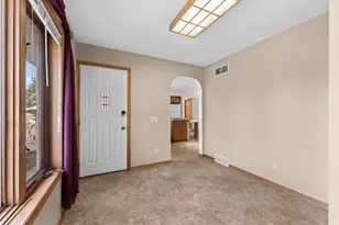 1012 4th St, Baraboo, WI 53913 - Photo 3