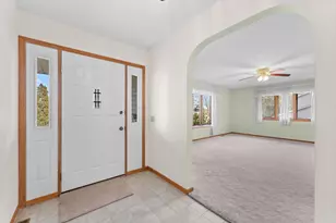 1012 4th St, Baraboo, WI 53913 - Photo 15