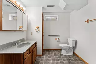 1012 4th St, Baraboo, WI 53913 - Photo 35