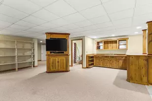414 Clearview Ct, Janesville, WI 53548 - Photo 55