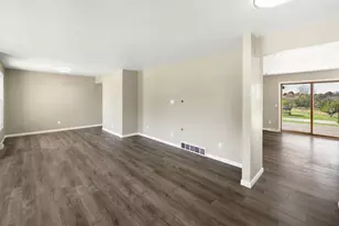 2119 Morningside Dr, Janesville, WI 53546 - Photo 5
