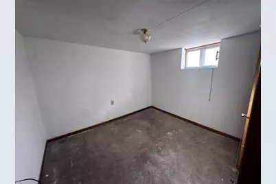 319 N Pine Street, Janesville, WI 53546 - Photo 13