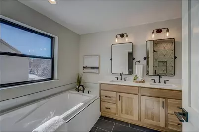1205 Riverside Drive, Hudson, WI 54016 - Photo 15