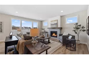 1513 Creekwood Dr, New Richmond, WI 54017 - Photo 7