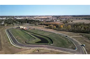 1517 Creekwood Dr, New Richmond, WI 54017 - Photo 25