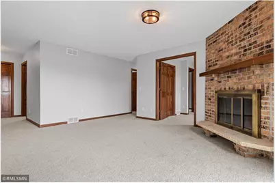 4273 Oakmede Lane, White Bear Lake, MN 55110 - Photo 9