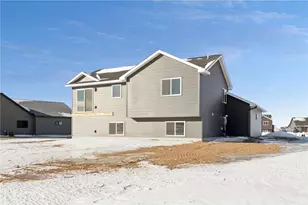 492 Coyote Way, New Richmond, WI 54017 - Photo 37