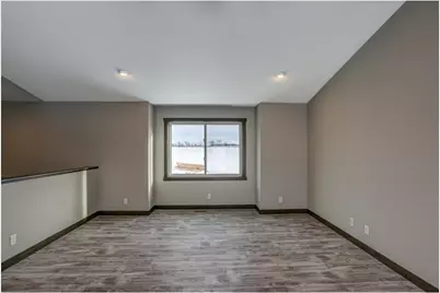 492 Coyote Way, New Richmond, WI 54017 - Photo 9