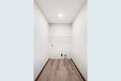 437 Coyote Way, New Richmond, WI 54017 - Photo 7