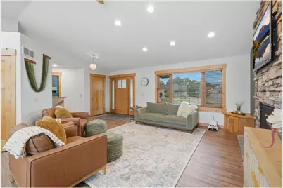 1647 Valley Quail Drive, River Falls, WI 54022 - Photo 11