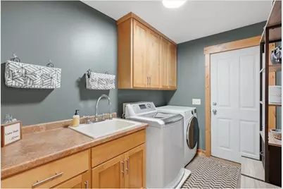 1647 Valley Quail Drive, River Falls, WI 54022 - Photo 35