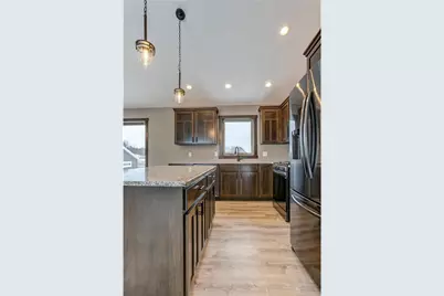 893 N Grant Street, Ellsworth, WI 54011 - Photo 7