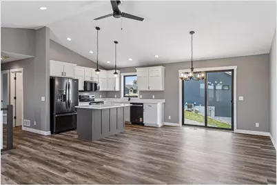 883 N Grant Street, Ellsworth, WI 54011 - Photo 5