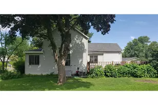 284 Elm St, Prescott, WI 54021 - Photo 11