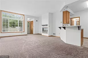 8789 Branson Dr, Inver Grove Heights, MN 55076 - Photo 5