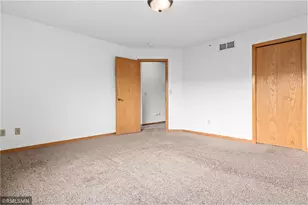 8789 Branson Dr, Inver Grove Heights, MN 55076 - Photo 23