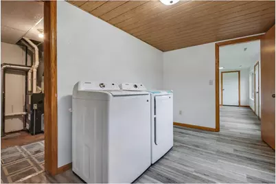 19 W Gates Street, Rice Lake, WI 54868 - Photo 7