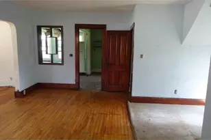 110 E 9th St, Neillsville, WI 54456 - Photo 5