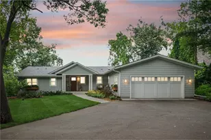 621 Mallalieu Dr, Hudson, WI 54016 - Photo 55