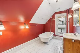 102 N 4th St, River Falls, WI 54022 - Photo 31