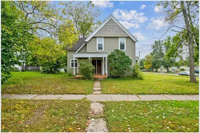 102 N 4th Street, River Falls, WI 54022 - Photo 1