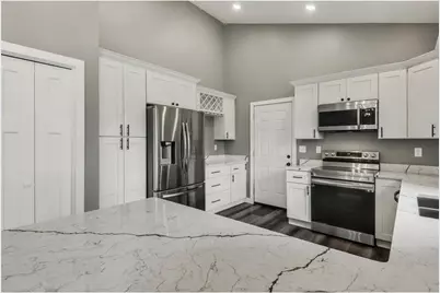 615 S Wisconsin Avenue, Rice Lake, WI 54868 - Photo 15