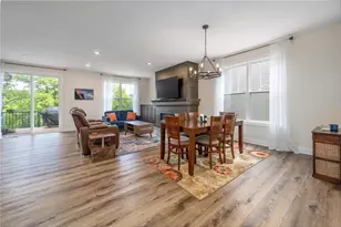 637 Maple Ct, New Richmond, WI 54017 - Photo 7