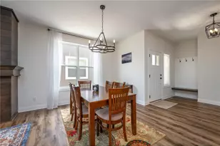 637 Maple Ct, New Richmond, WI 54017 - Photo 9