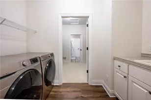 637 Maple Ct, New Richmond, WI 54017 - Photo 25