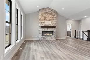 329 138th Ave, Houlton, WI 54082 - Photo 13