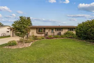 451 E Johnson St, River Falls, WI 54022 - Photo 5