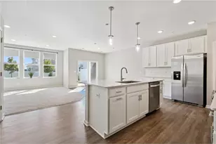 11279 Crestbury Dr, Woodbury, MN 55129 - Photo 5