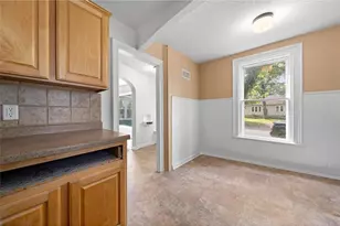 227 E Elm St, River Falls, WI 54022 - Photo 25