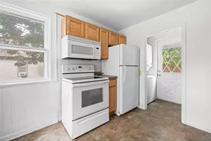 227 E Elm St, River Falls, WI 54022 - Photo 21