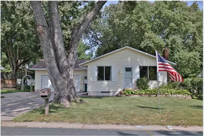 931 Roosevelt Street, River Falls, WI 54022 - Photo 3