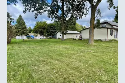 2003 S Broadway Street, Menomonie, WI 54751 - Photo 25