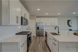 17935 Giants Wy, Lakeville, MN 55044 - Photo 5