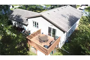 2870 Wayland Ct, Eau Claire, WI 54703 - Photo 5